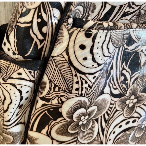 Miche Prima Large Lucy Go Anywhere Shell Cover Diaper Bag Cover With Pad New WOB - Picture 9 of 13